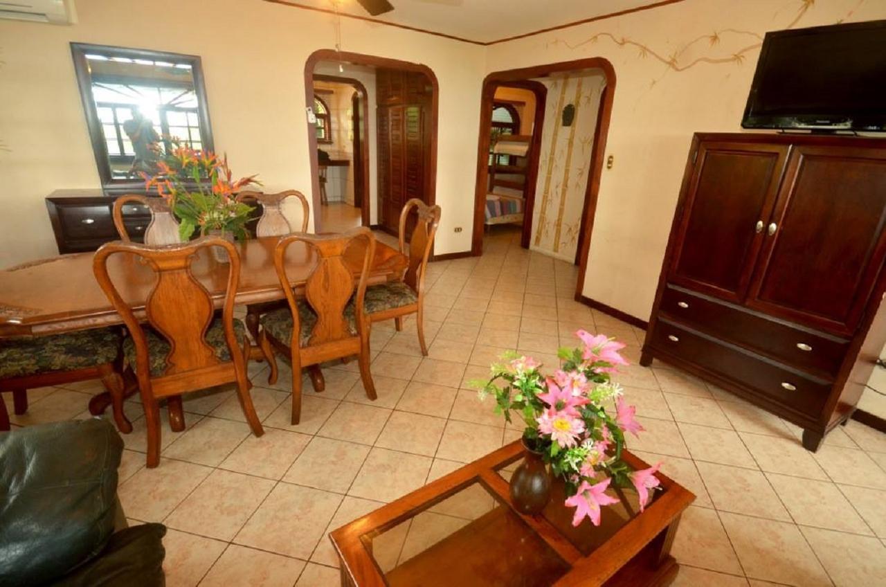 Marea Brava Hotel Jacó Esterno foto