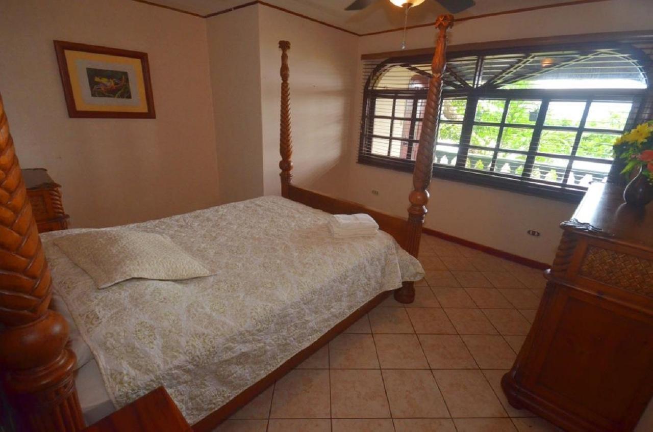 Marea Brava Hotel Jacó Esterno foto