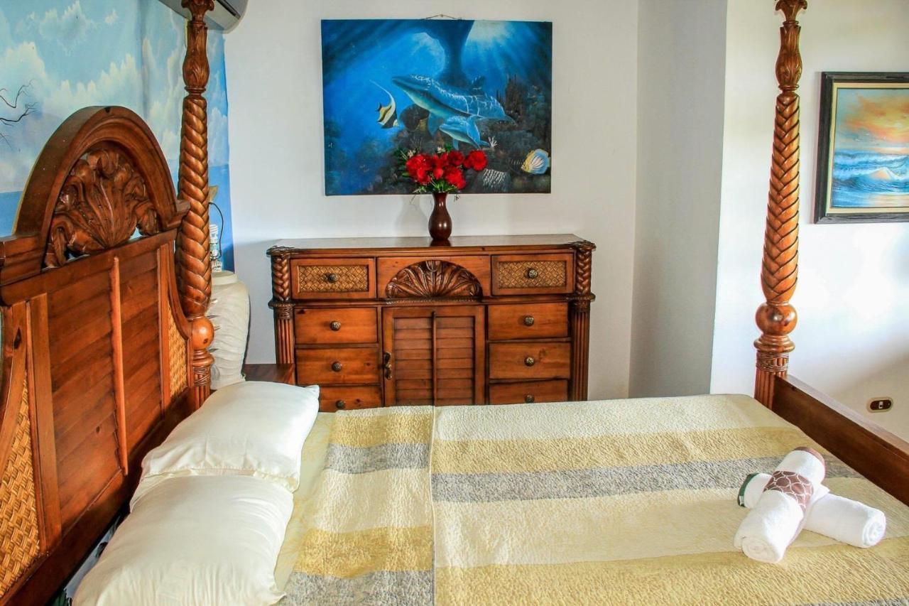 Marea Brava Hotel Jacó Esterno foto